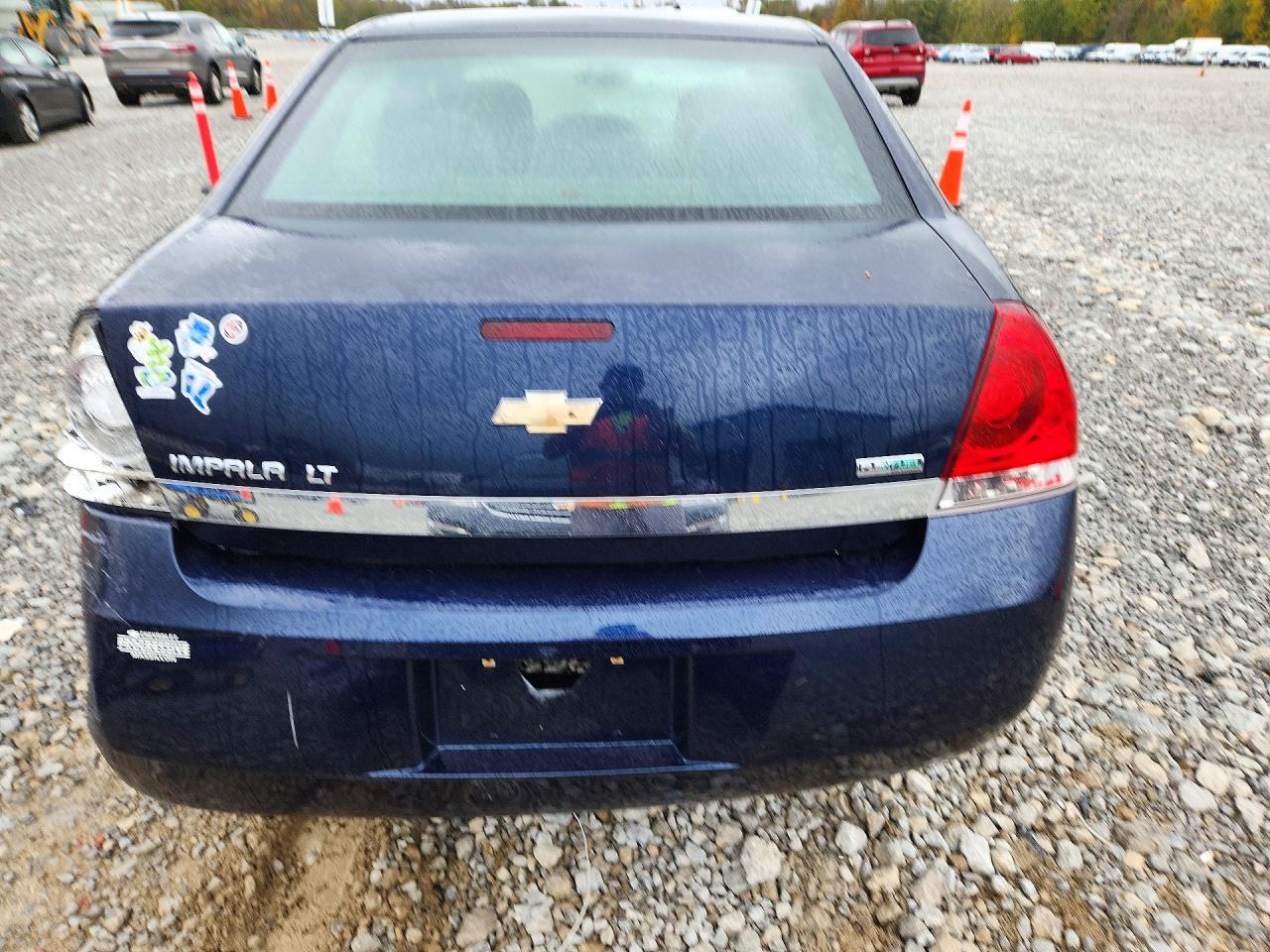 2011 CHEVROLET IMPALA LT — Фото 6 из 12