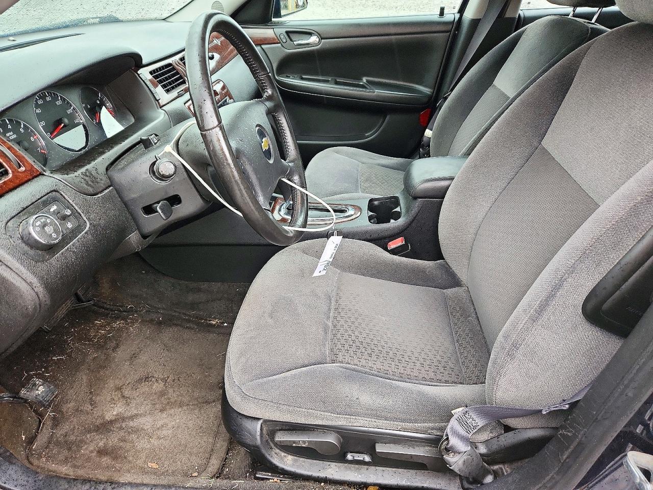2011 CHEVROLET IMPALA LT — Фото 7 из 12