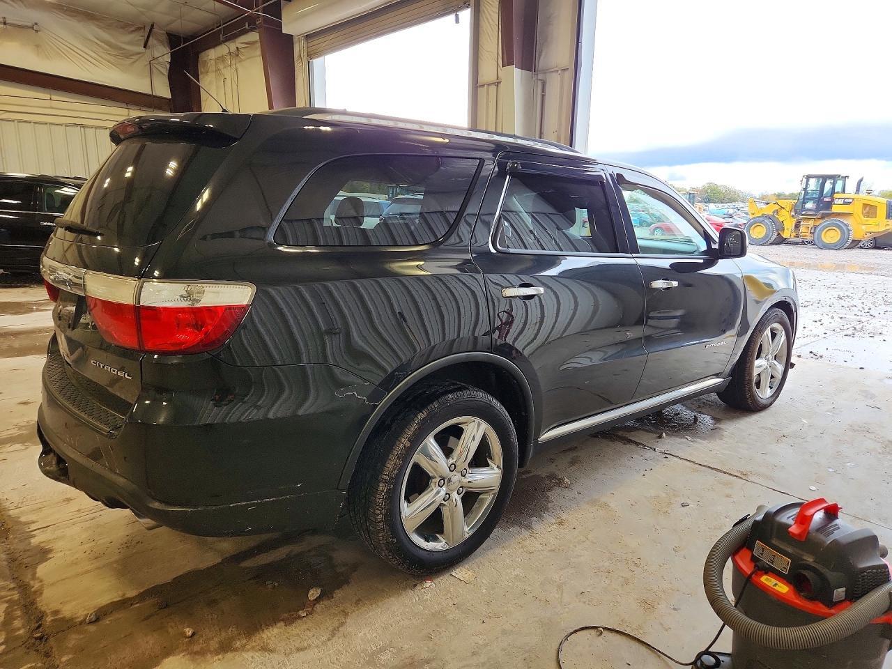 2011 DODGE DURANGO CITADEL — Фото 3 из 13