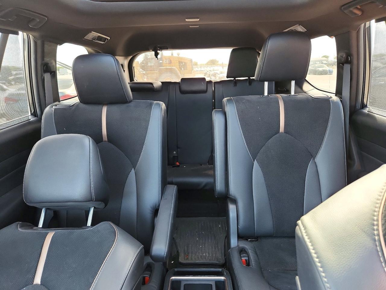 2026 TOYOTA GRAND HIGHLANDER HYBRID MAX LIMITED — Фото 10 из 14
