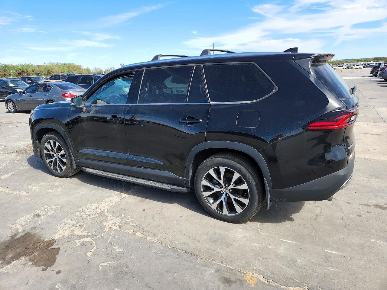 2026 TOYOTA GRAND HIGHLANDER HYBRID MAX LIMITED — Фото 2 из 14