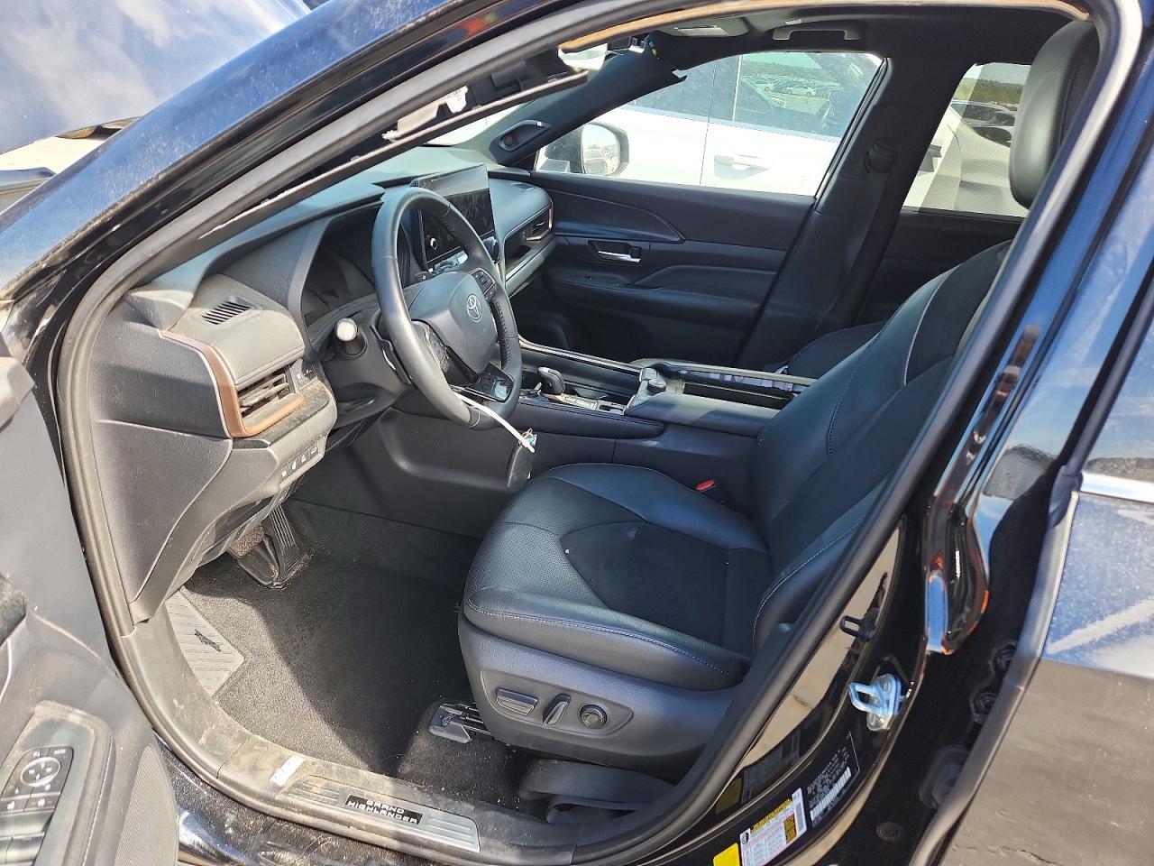 2026 TOYOTA GRAND HIGHLANDER HYBRID MAX LIMITED — Фото 7 из 14