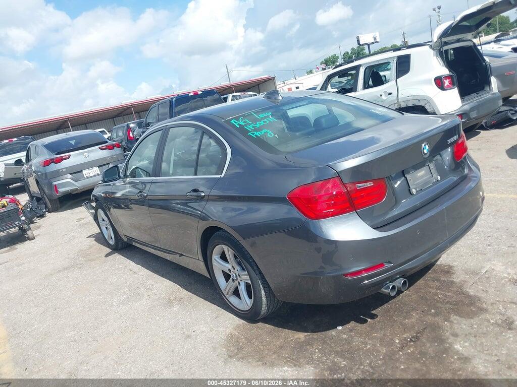 WBA3A5C55FF607383 2015 BMW 328I photo no. 3