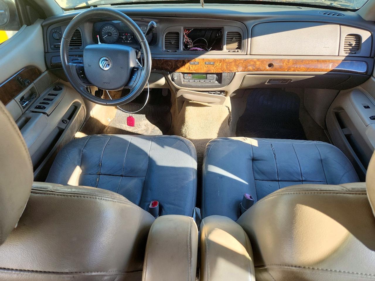 2010 MERCURY GRAND MARQUIS LS — Фото 8 из 12