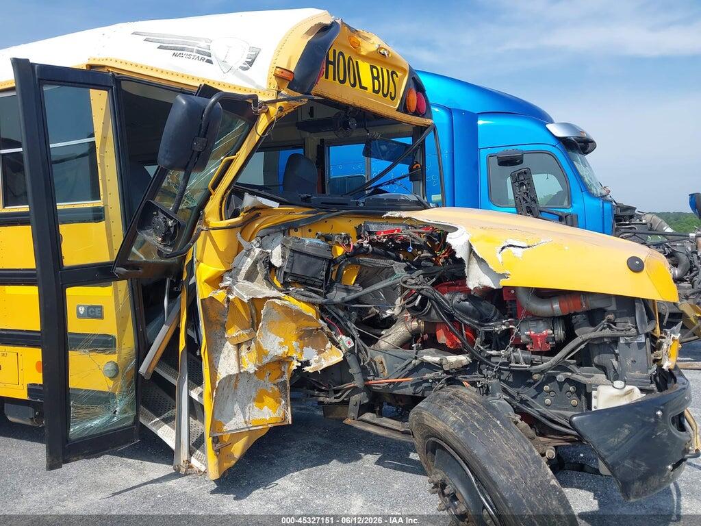 4DRBUC8N3HB656302 2017 IC CORPORATION 3000 photo no. 6