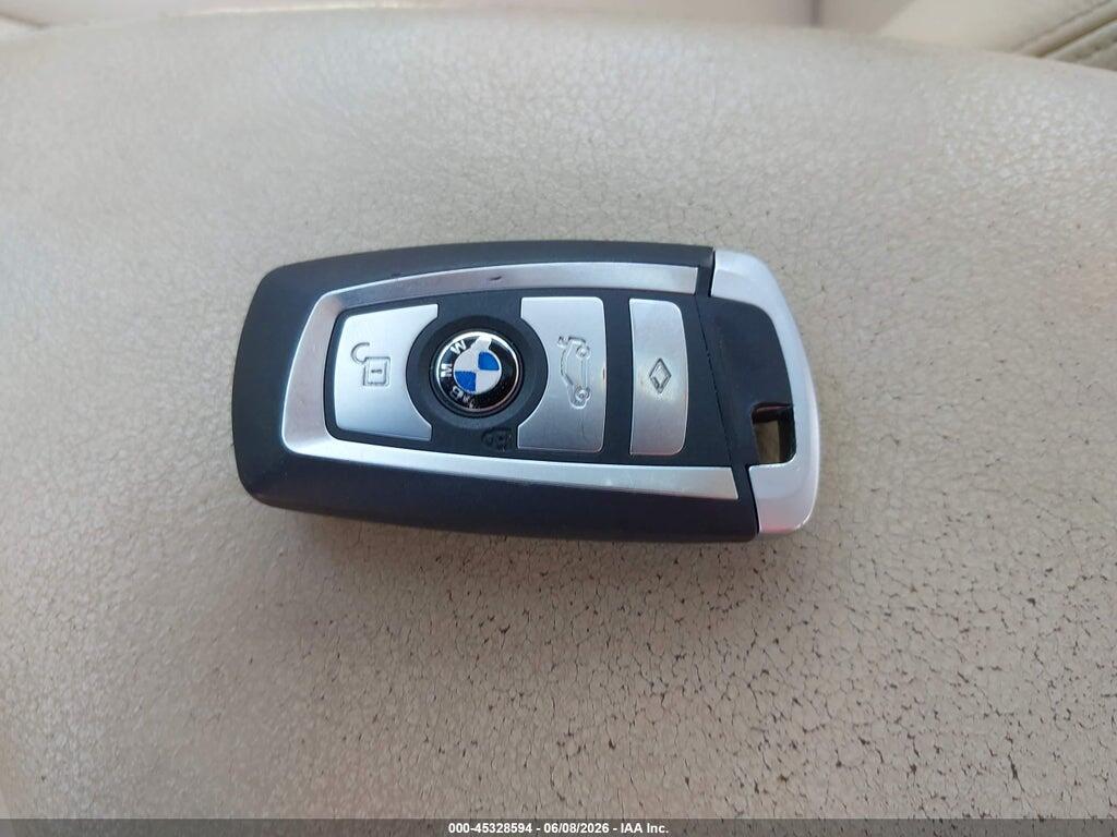 WBA3A5G56DNP22958 2013 BMW 328I photo no. 11