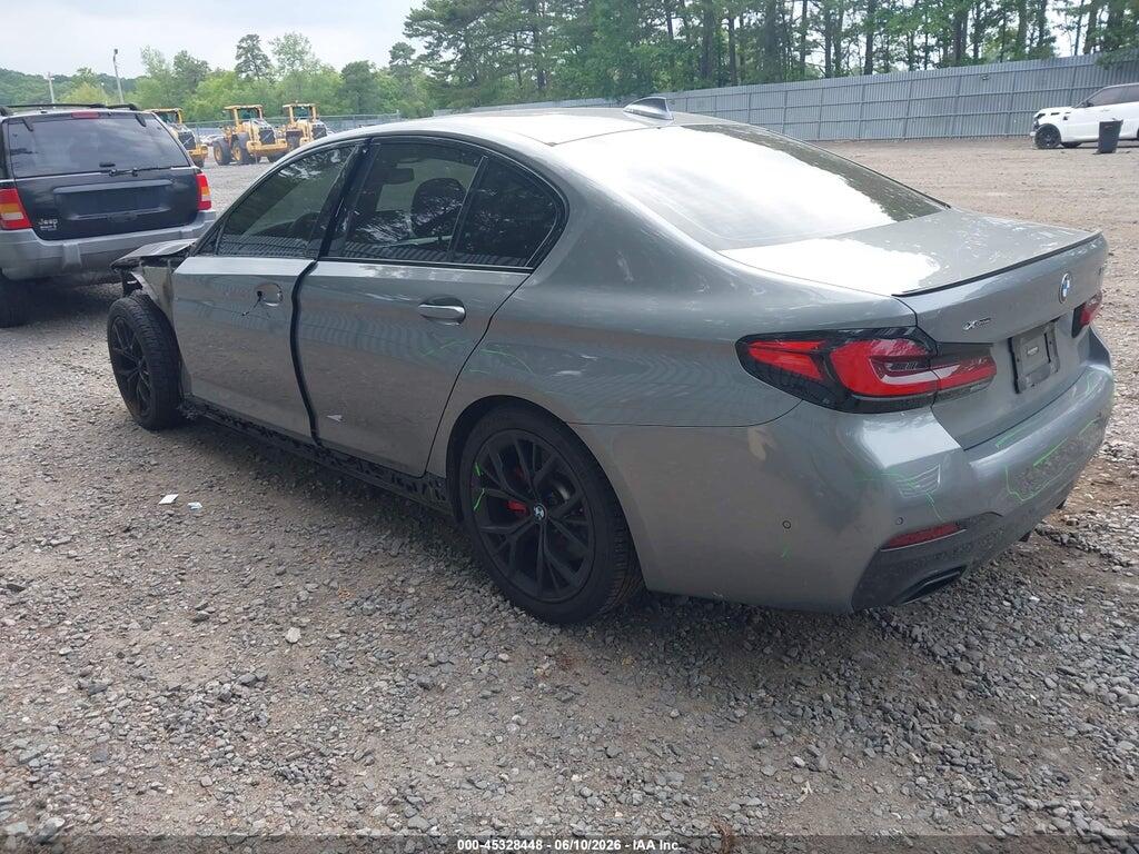 WBA13BJ03PCN10290 2023 BMW 530 photo no. 3