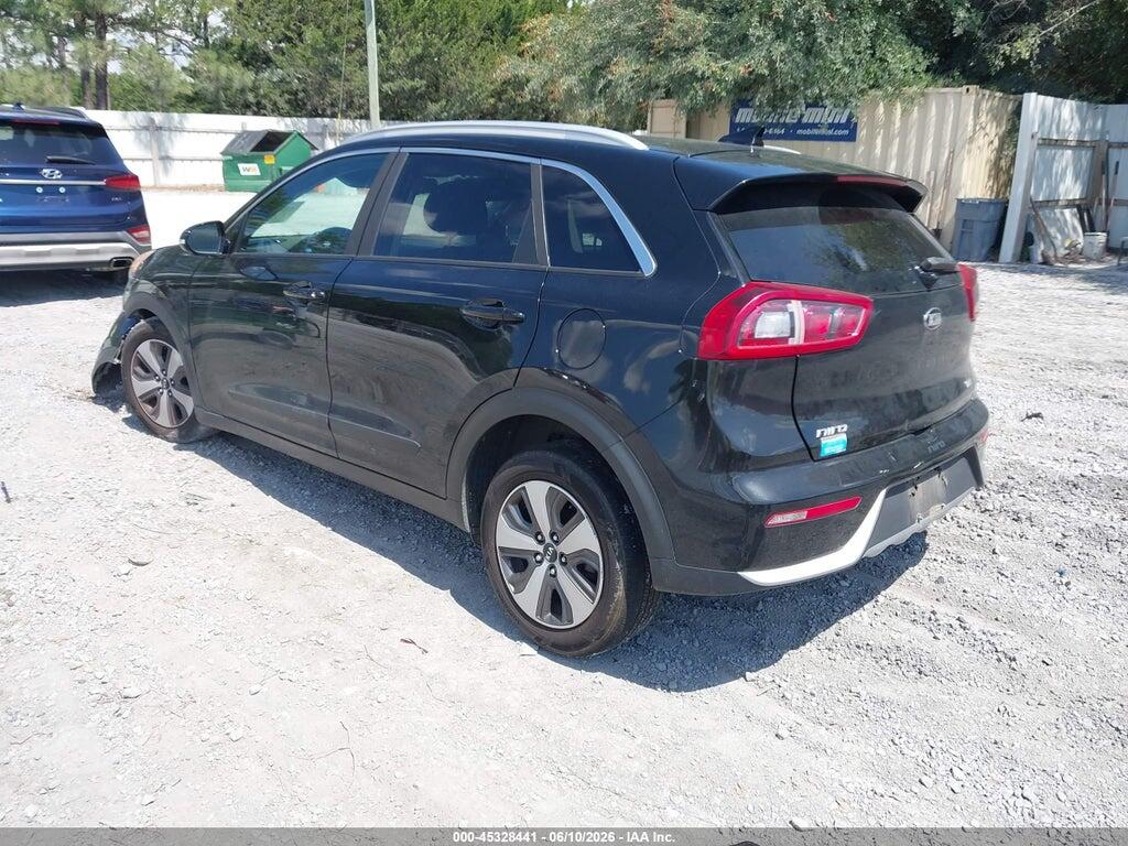 KNDCC3LC7J5129322 2018 KIA NIRO photo no. 3