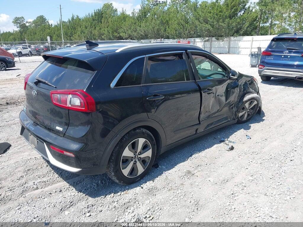 KNDCC3LC7J5129322 2018 KIA NIRO photo no. 4