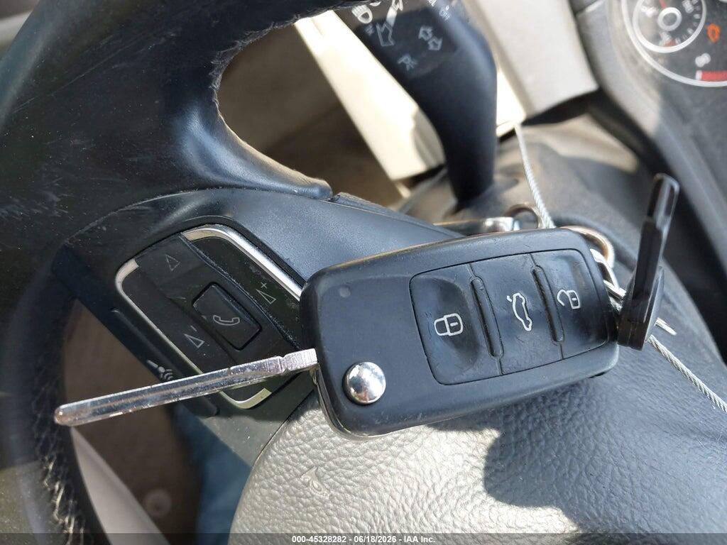 1VWAT7A32FC095498 2015 VOLKSWAGEN PASSAT photo no. 11