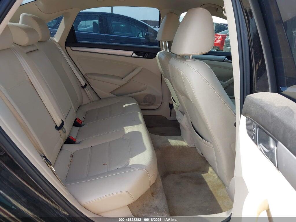 1VWAT7A32FC095498 2015 VOLKSWAGEN PASSAT photo no. 8