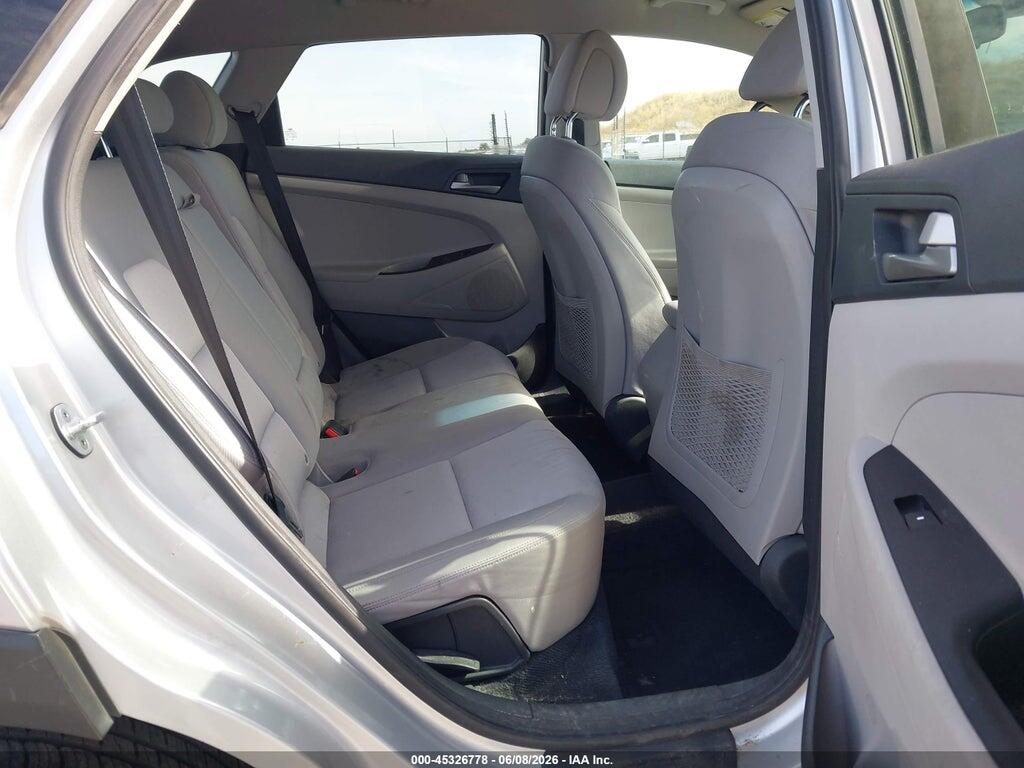 KM8J3CA43JU760475 2018 HYUNDAI TUCSON photo no. 8