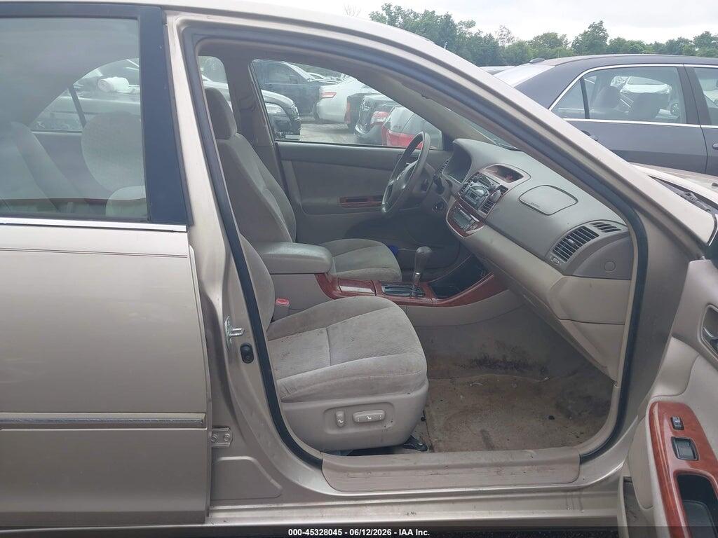 4T1BE32K84U893569 2004 TOYOTA CAMRY photo no. 5