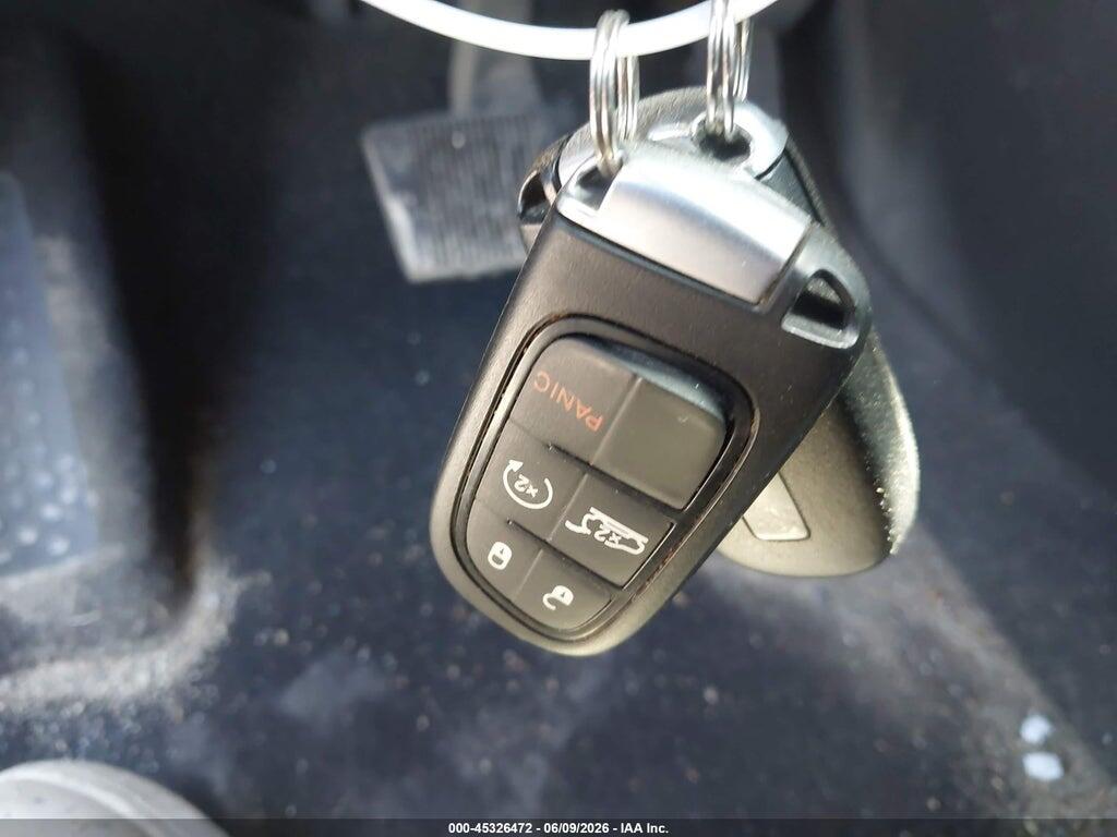 1C4PJMLB8LD539737 2020 JEEP CHEROKEE photo no. 11