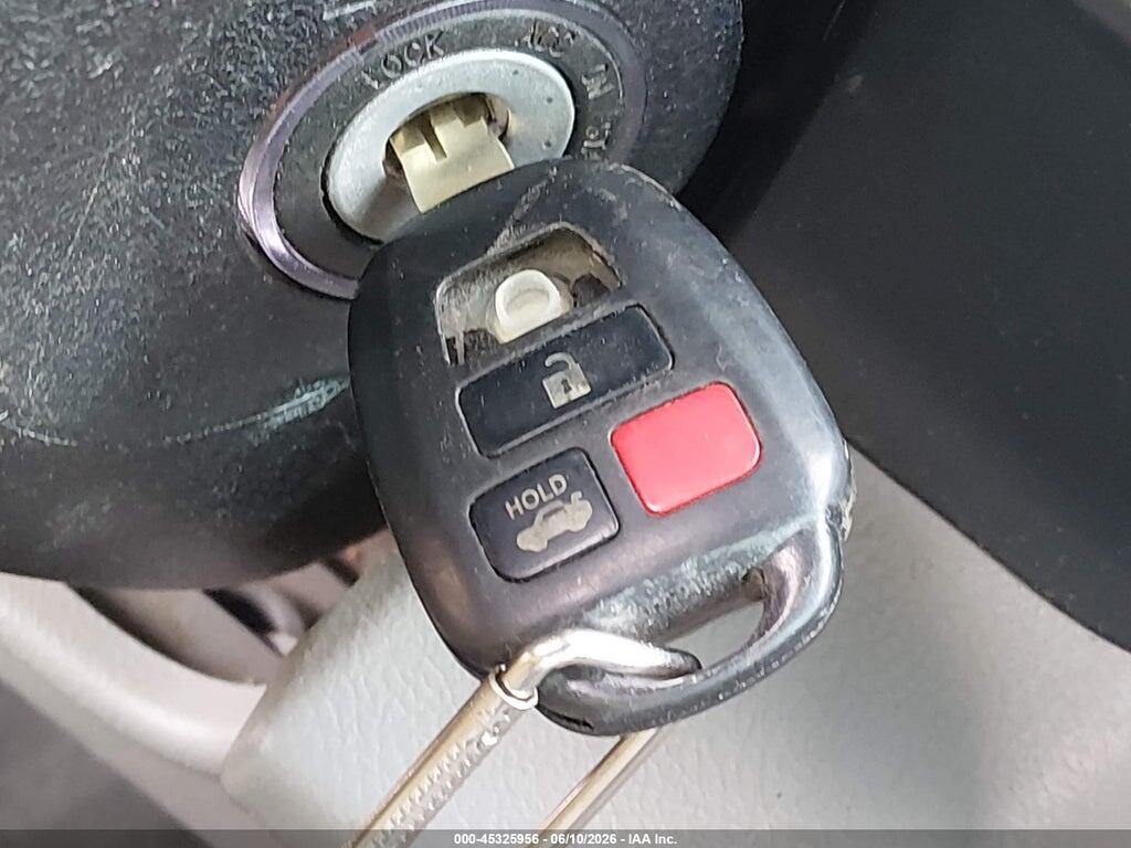 4T4BF1FKXGR523228 2016 TOYOTA CAMRY photo no. 11