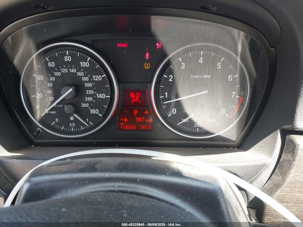 WBADX7C50BE579068 2011 BMW 335I photo no. 7
