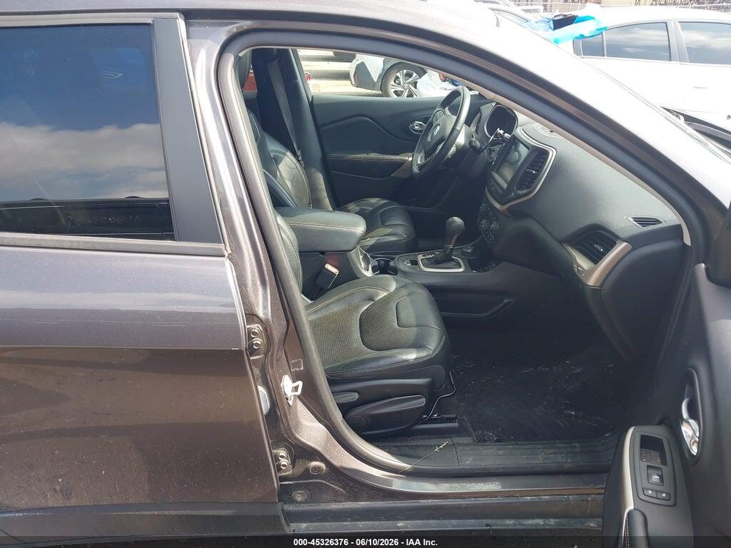 1C4PJMDX4JD541797 2018 JEEP CHEROKEE photo no. 5