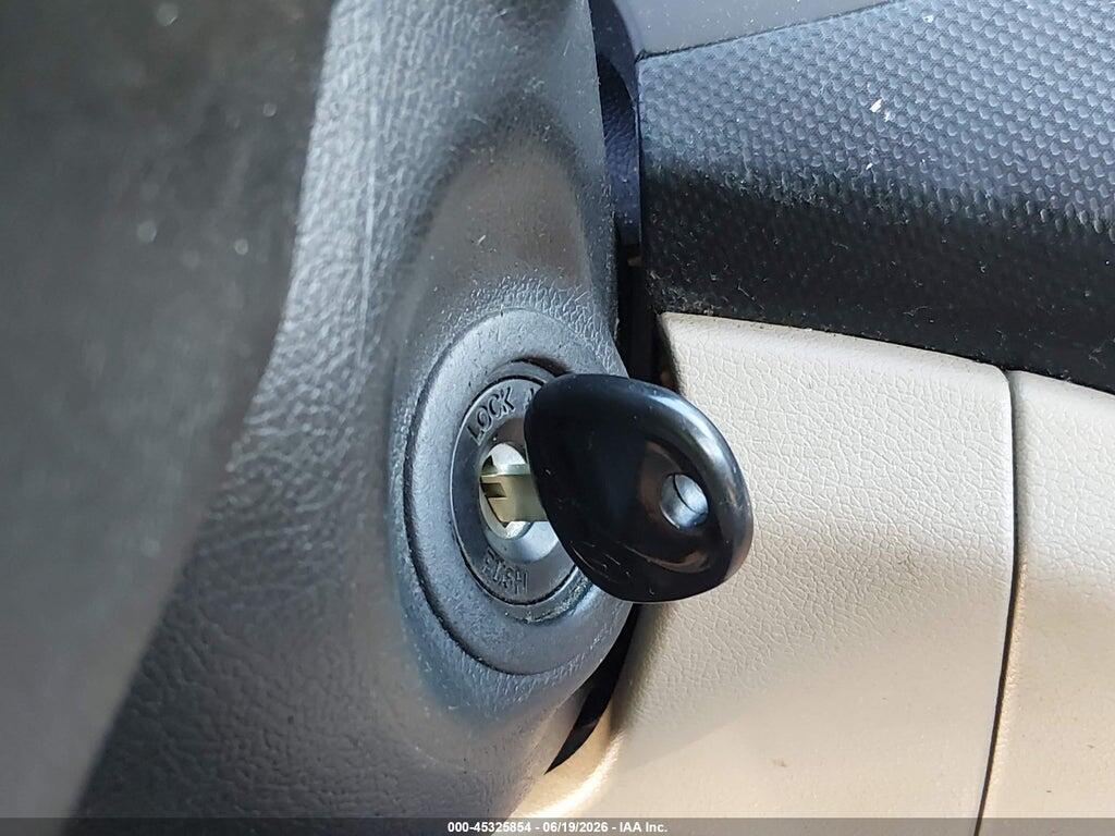 KMHCT4AE5HU320341 2017 HYUNDAI ACCENT photo no. 11