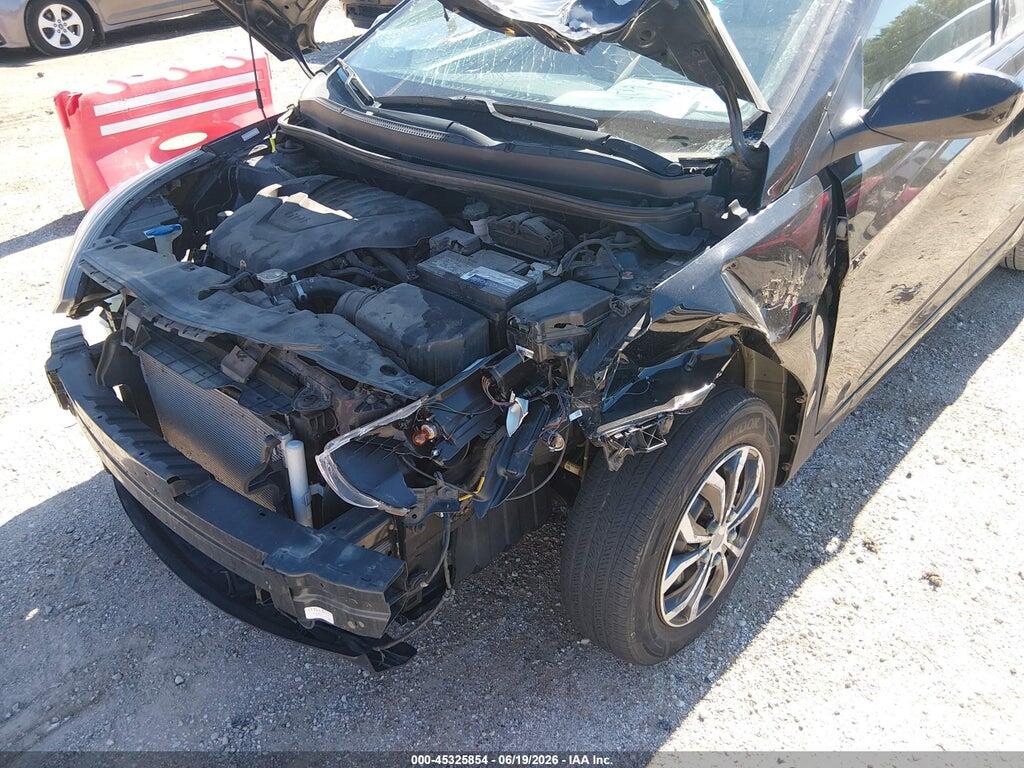KMHCT4AE5HU320341 2017 HYUNDAI ACCENT photo no. 6