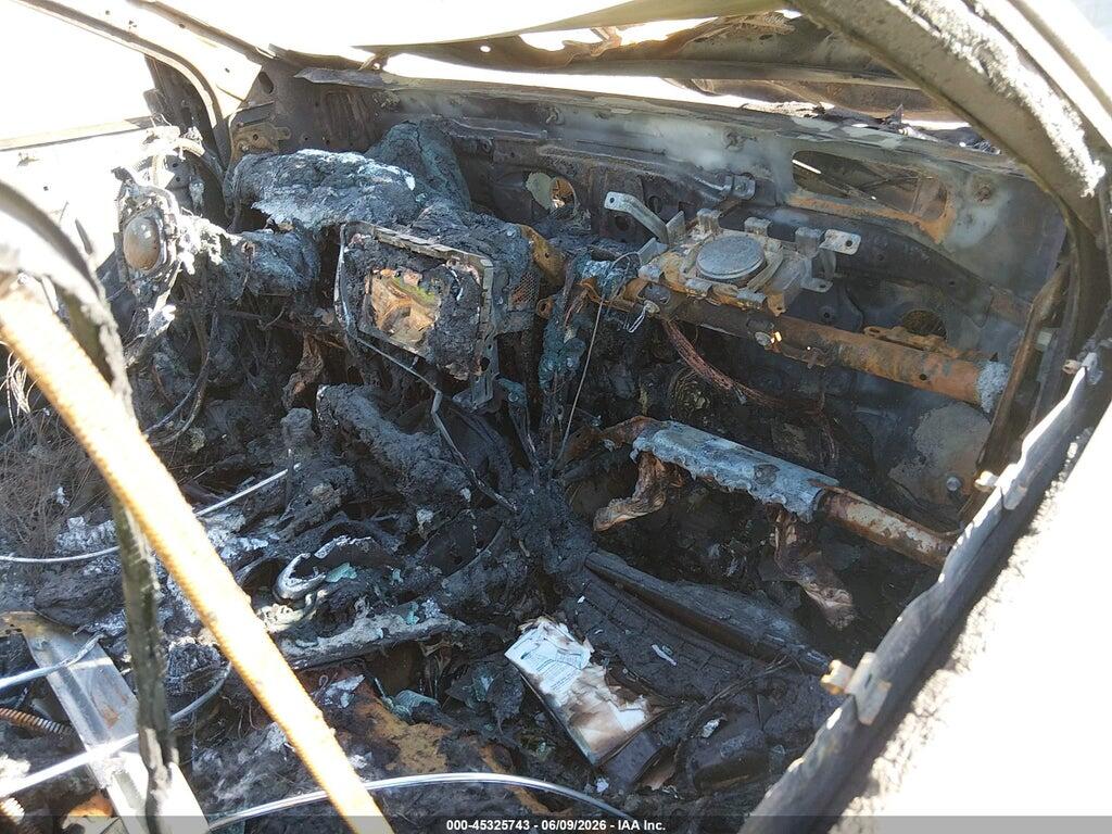 4T1BF1FK3FU882400 2015 TOYOTA CAMRY photo no. 5