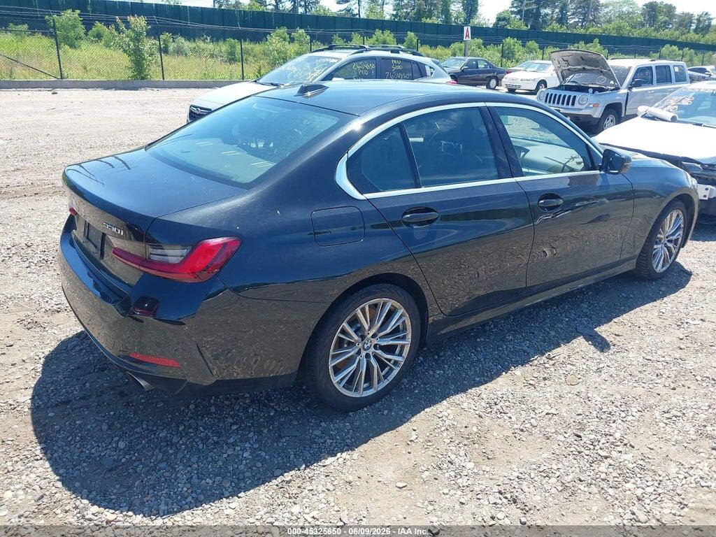 3MW89FF04R8E39060 2024 BMW 330I photo no. 4