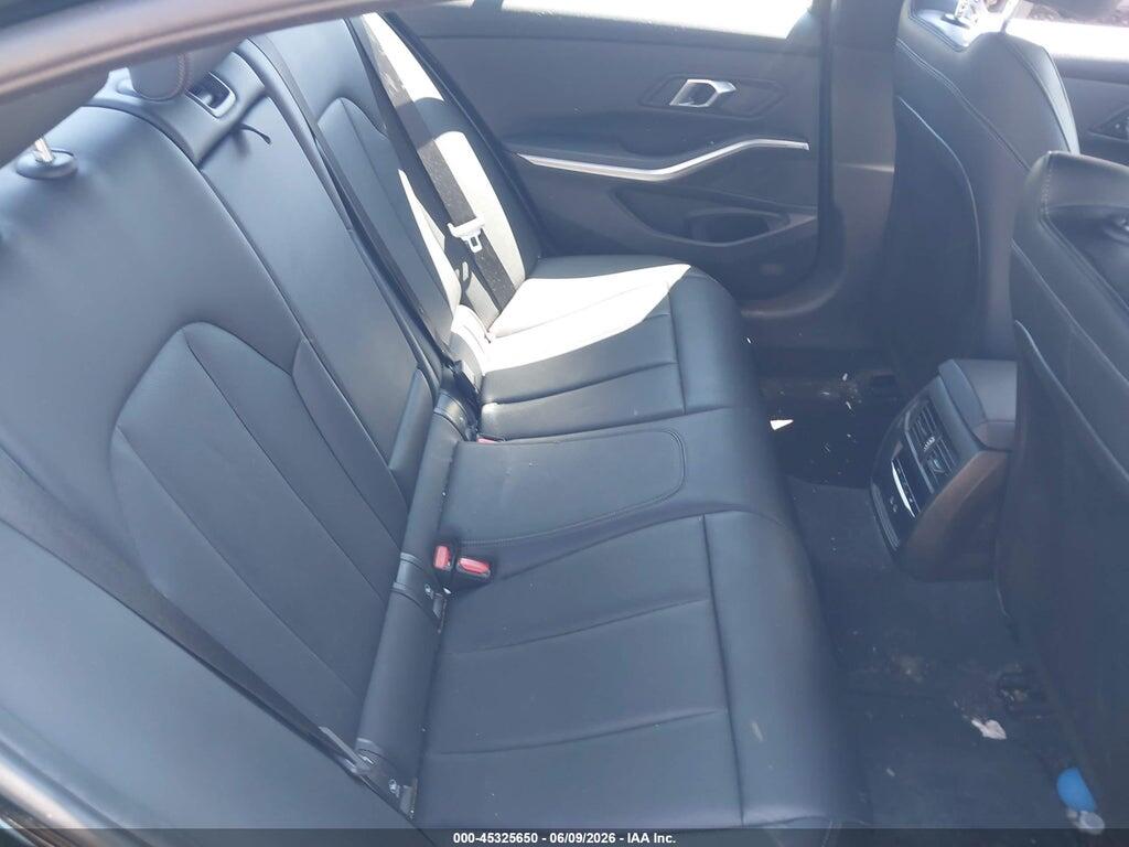 3MW89FF04R8E39060 2024 BMW 330I photo no. 8