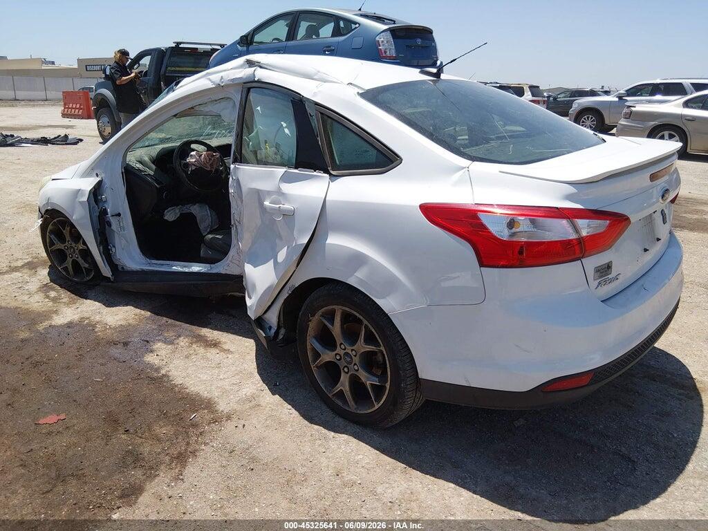1FADP3F23EL230151 2014 FORD FOCUS photo no. 3