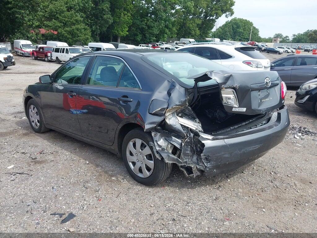 4T1BF3EK3BU756951 2011 TOYOTA CAMRY photo no. 3