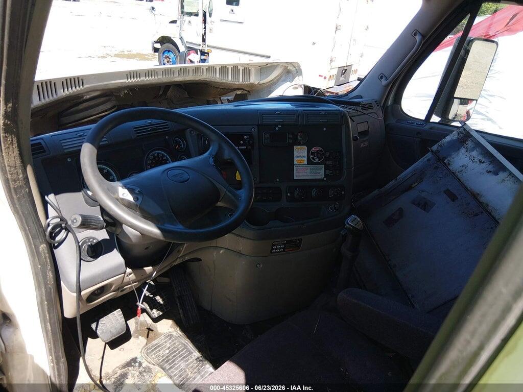 1FUJGLDV9FLGF1035 2015 FREIGHTLINER CASCADIA 125 photo no. 5