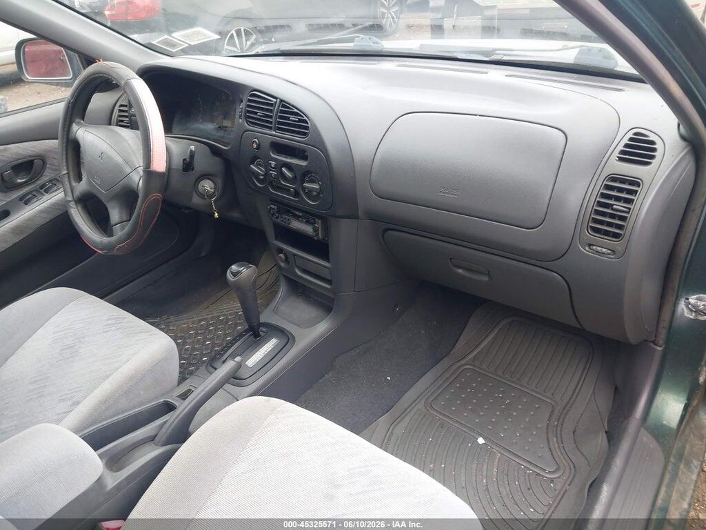 JA3AY26A1XU023331 1999 MITSUBISHI MIRAGE photo no. 5