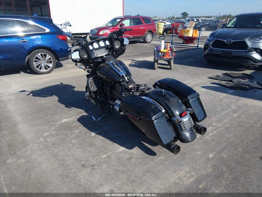 1HD1KRM11FB653115 2015 HARLEY-DAVIDSON FLHXS photo no. 3