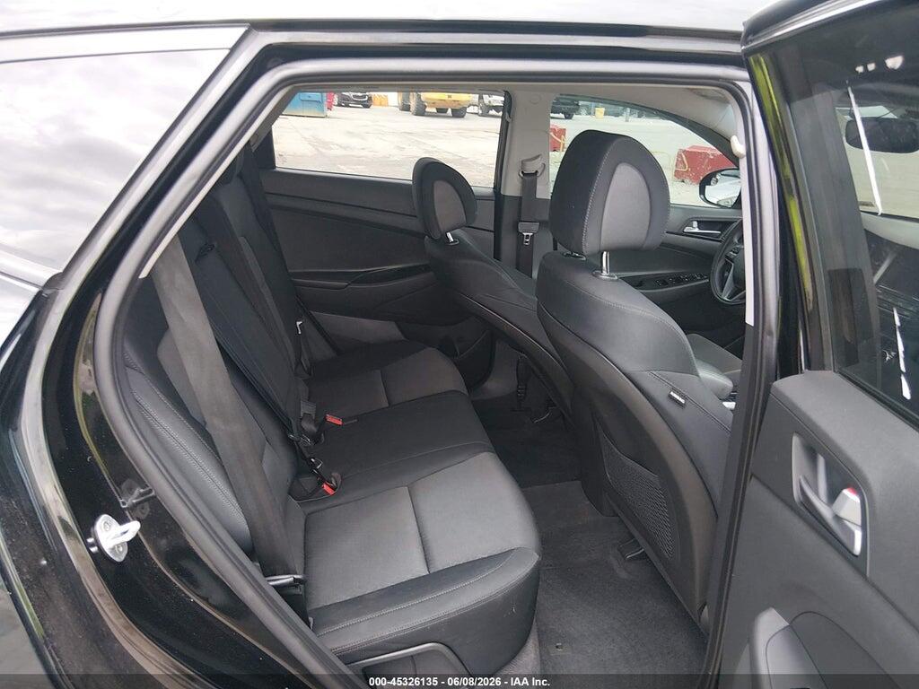 KM8J33A45GU212468 2016 HYUNDAI TUCSON photo no. 8