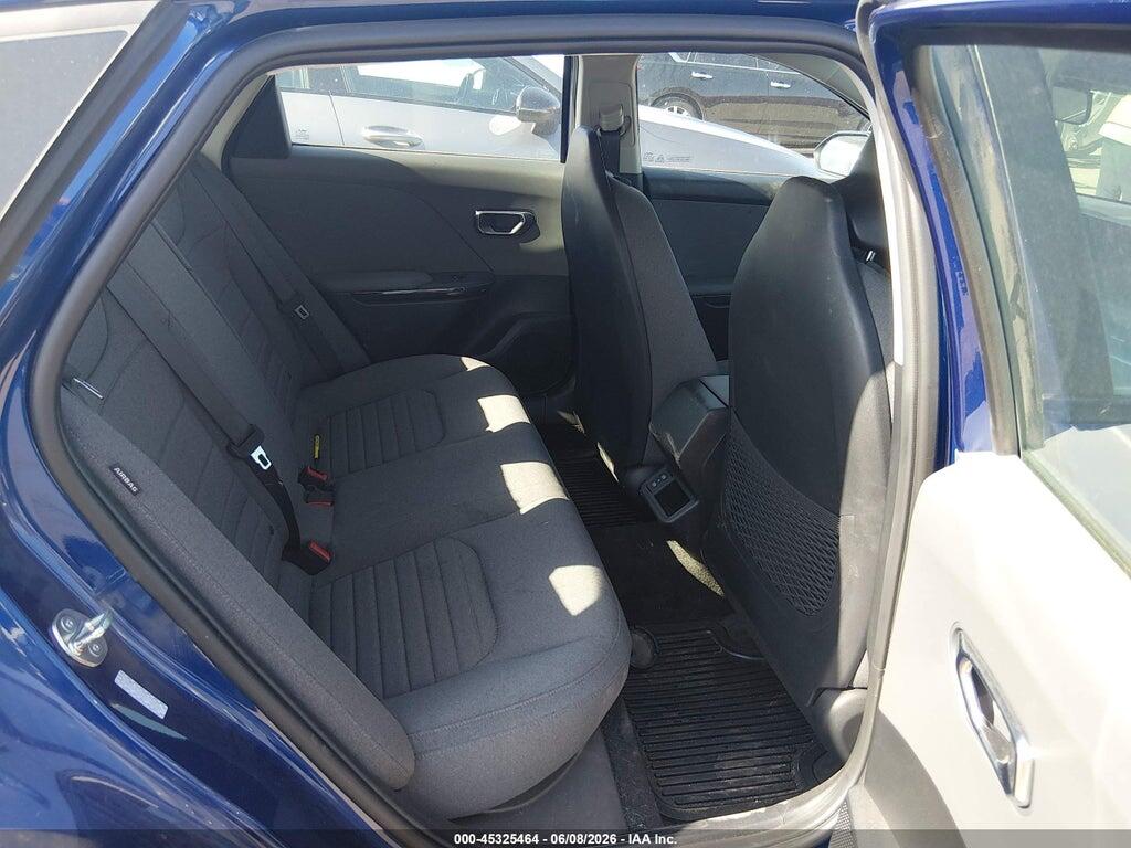 3KPFU4DE6SE128538 2025 KIA K4 photo no. 8
