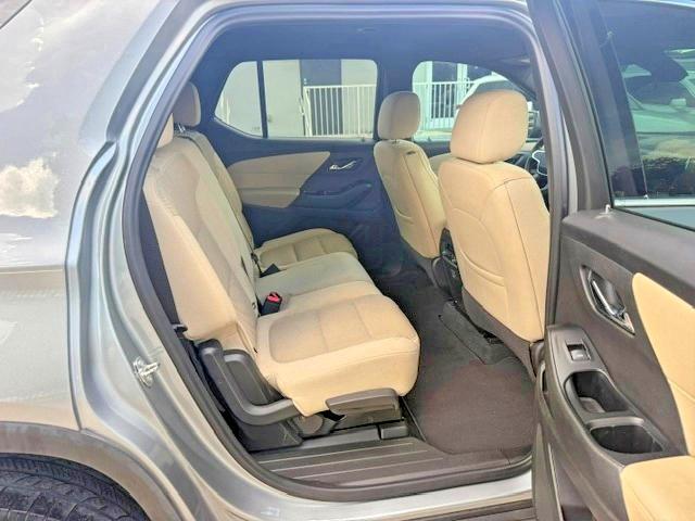 2023 CHEVROLET TRAVERSE LS — Фото 11 из 15