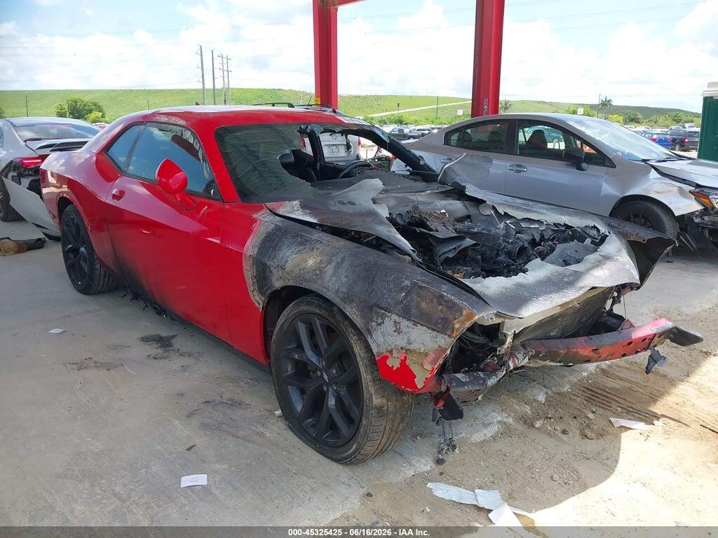 2C3CDZBT8MH503018 2021 DODGE CHALLENGER photo no. 1