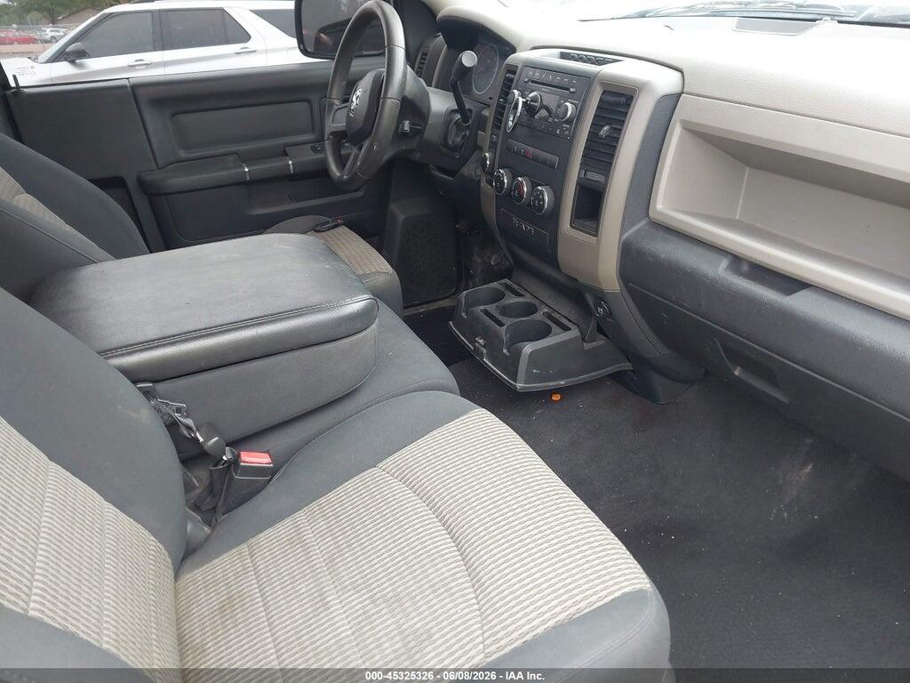 3D7JV1ET5BG632737 2011 RAM RAM 1500 photo no. 5