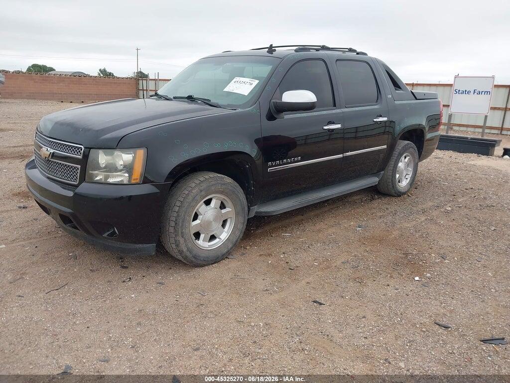 3GNTKGE3XBG347327 2011 CHEVROLET AVALANCHE 1500 photo no. 2
