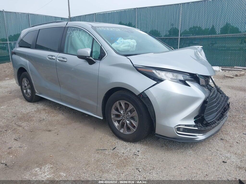 5TDYRKEC2PS173680 2023 TOYOTA SIENNA photo no. 1