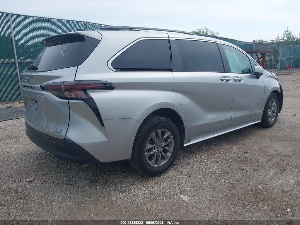 5TDYRKEC2PS173680 2023 TOYOTA SIENNA photo no. 4