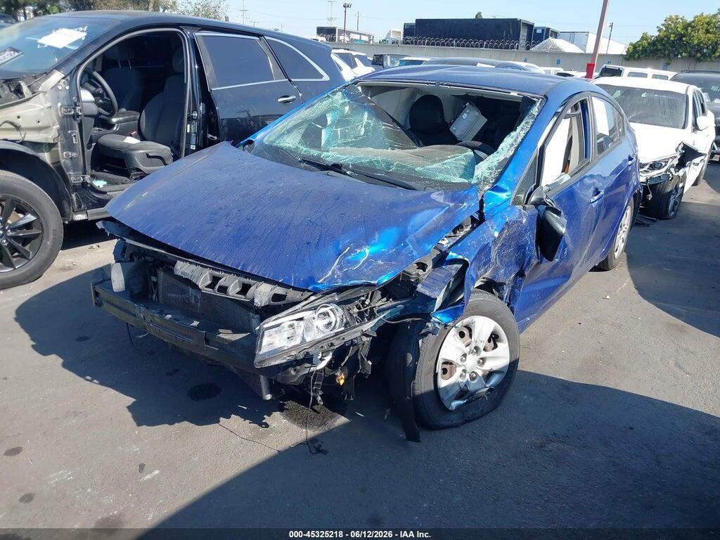 3KPFL4A79HE129488 2017 KIA FORTE photo no. 2