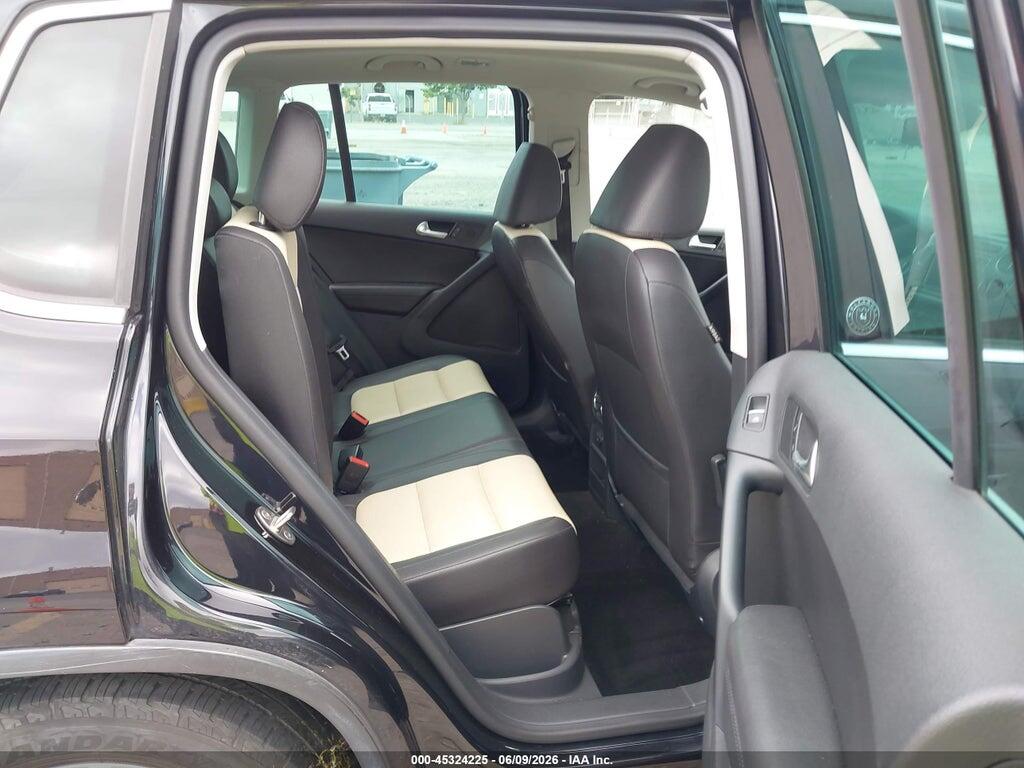 WVGRV7AX4HK003203 2017 VOLKSWAGEN TIGUAN photo no. 8