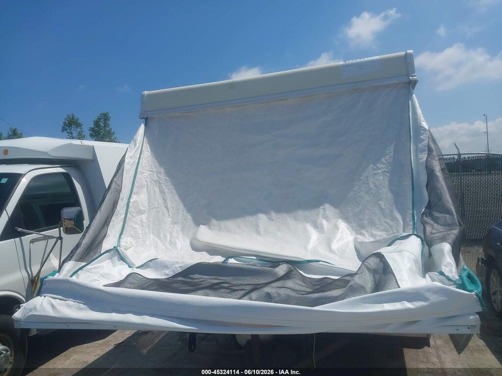 4X4CFM4124D257059 2004 FOREST RIVER ROCKWOOD FREEDOM photo no. 11