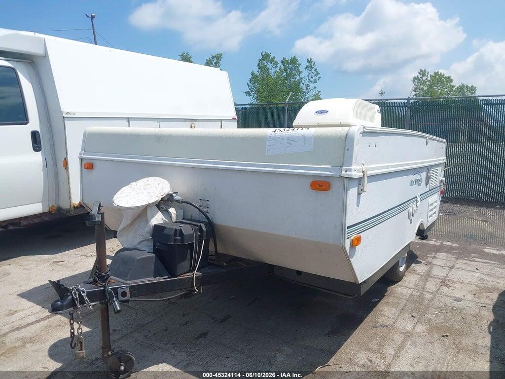 4X4CFM4124D257059 2004 FOREST RIVER ROCKWOOD FREEDOM photo no. 6
