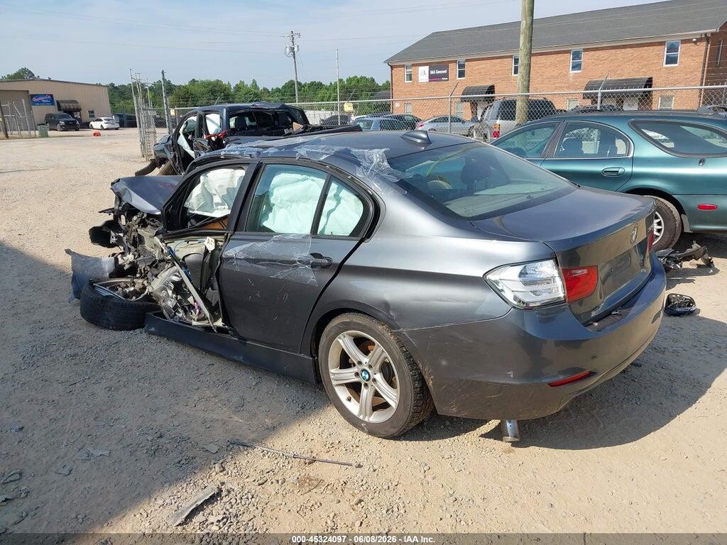 WBA3B1G56ENS79427 2014 BMW 320I photo no. 3