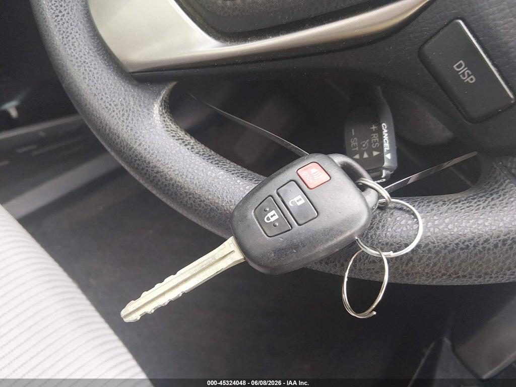 JTMRFREV9FD138989 2015 TOYOTA RAV4 photo no. 11