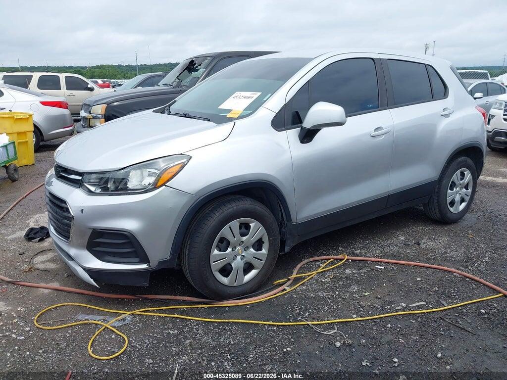 KL7CJKSB6JB521246 2018 CHEVROLET TRAX photo no. 2