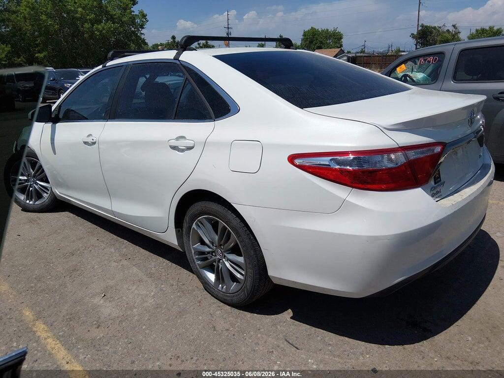 4T1BF1FK1FU044110 2015 TOYOTA CAMRY photo no. 3
