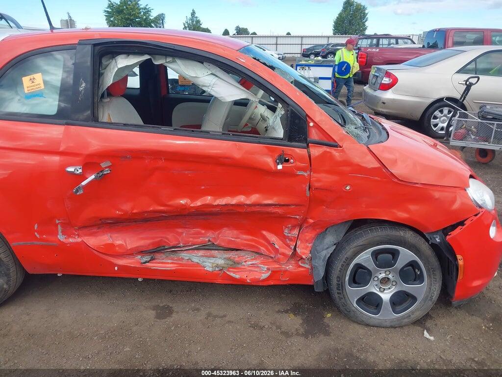 3C3CFFGE2DT604601 2013 FIAT 500E photo no. 6