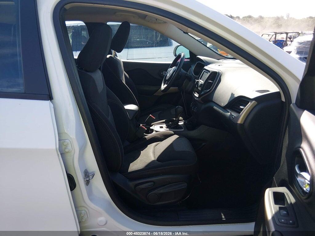 1C4PJMAB7HD230285 2017 JEEP CHEROKEE photo no. 5