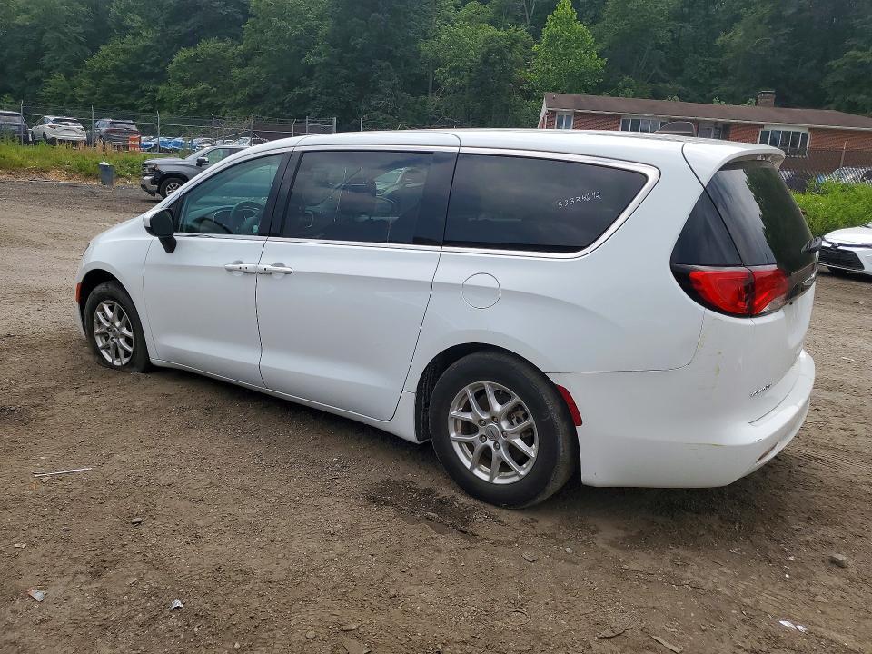 2023 CHRYSLER VOYAGER LX — Фото 2 из 12